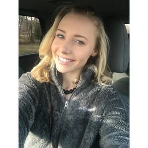 Meet your Posher, Christin